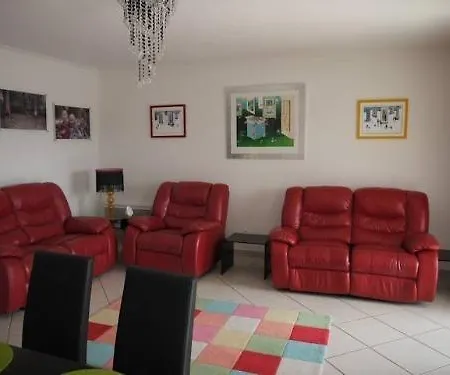 Mortes Villa *
