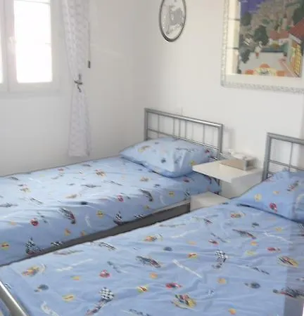 Mortes Villa